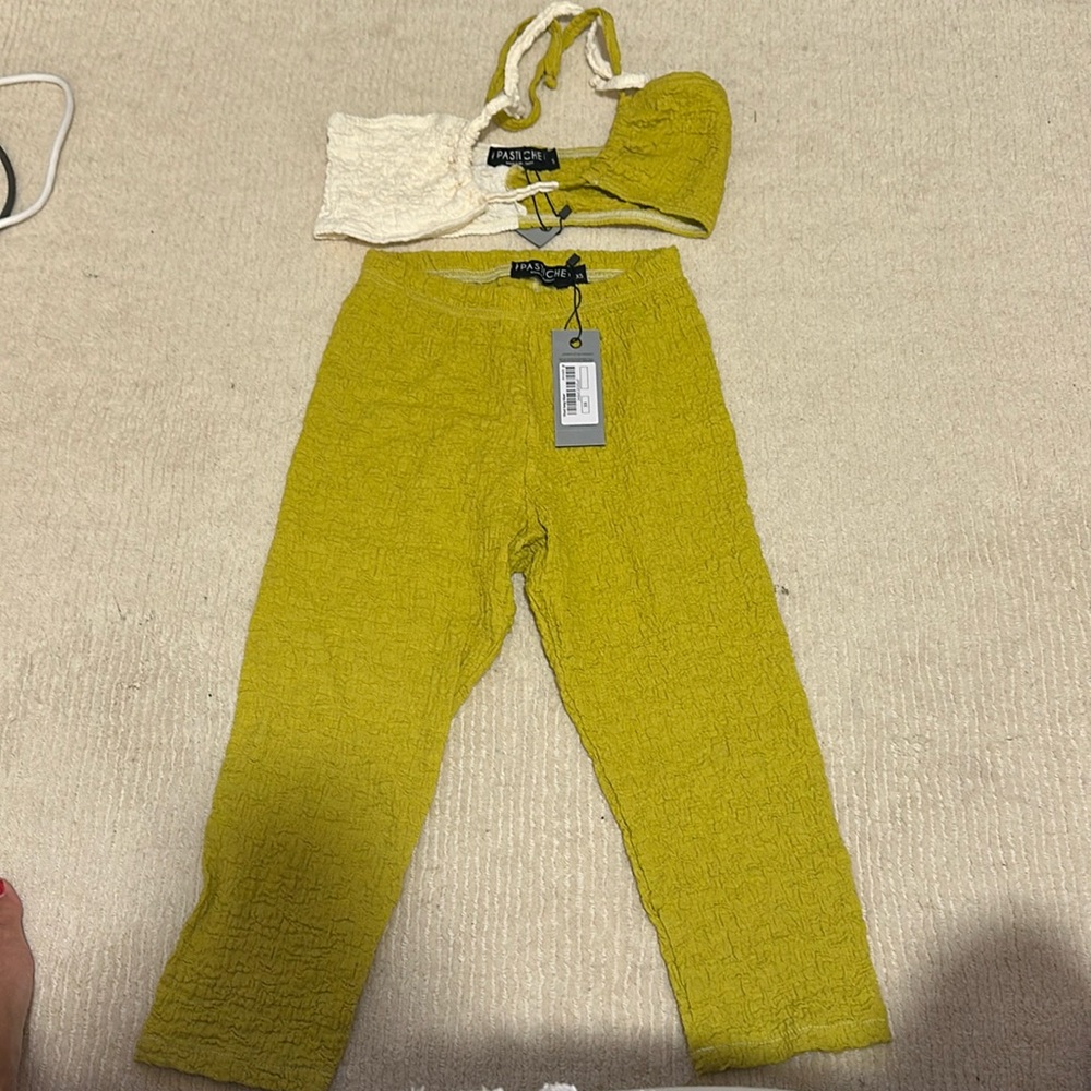 Pastiche capri pant set